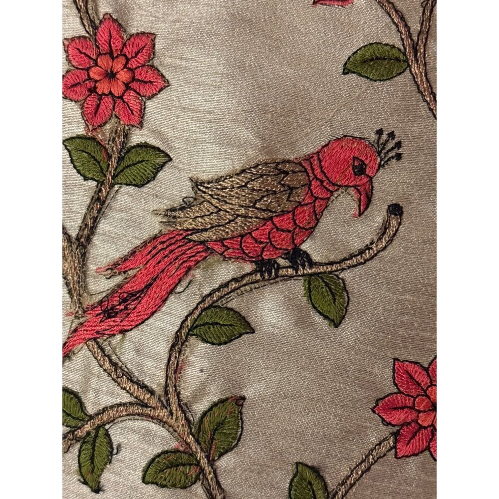 Embroidered Silk Handbag With Bird & Floral Design Wooden Handles Zippered Compa - Picture 3 of 15